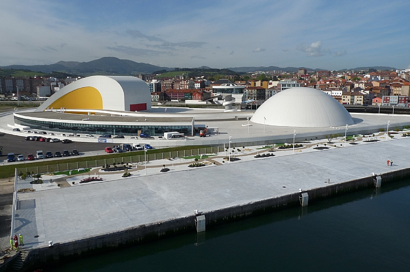 Centro Niemeyer