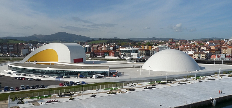 Centro Cultural Internacional Oscar Niemeyer