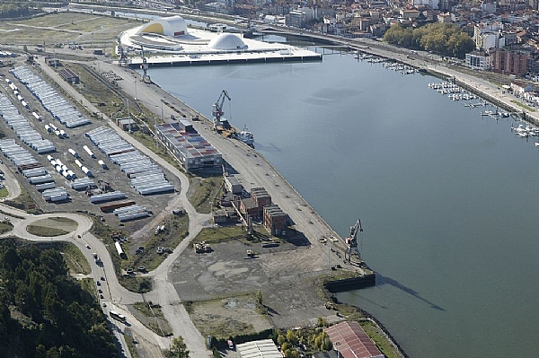 Muelle Arcelor-Mittal